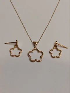 نیم ست پنج پر